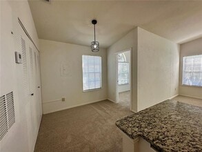 1612 Columbia Arms Cir in Kissimmee, FL - Building Photo - Building Photo
