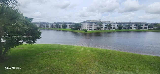 property at 9420 Poinciana Pl