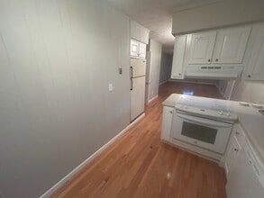 608 Lynn Camp Church Rd in Corbin, KY - Building Photo - Building Photo