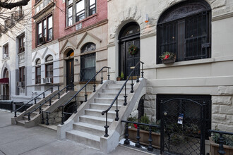 155 W 93rd St in New York, NY - Building Photo - Building Photo