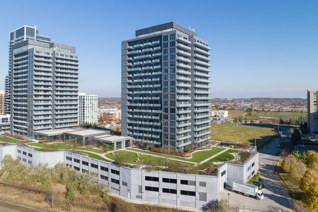 SkyCity - Tower I in Richmond Hill, ON - Building Photo