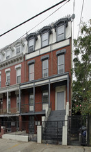 397 Communipaw Ave in Jersey City, NJ - Building Photo - Building Photo