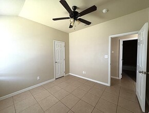 1304 Cavalry Ln, Unit A in Killeen, TX - Foto de edificio - Building Photo