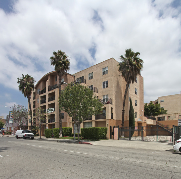 Casa Rita Apartments in Huntington Park, CA - Foto de edificio