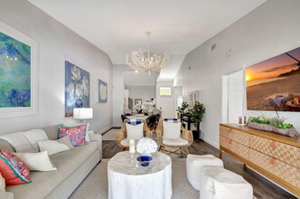 229 Cypress Point Dr in Palm Beach Gardens, FL - Building Photo - Building Photo