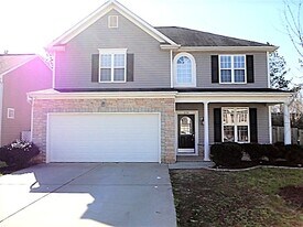 228 Pearson Pl in Clayton, NC - Building Photo