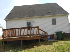 1842 New Lincoln Cir in Hopewell, VA - Building Photo - Building Photo