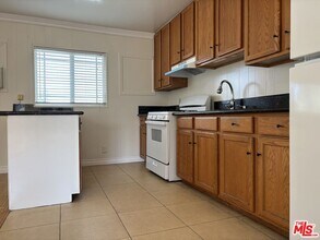 1516 Talmadge St in Los Angeles, CA - Building Photo - Building Photo