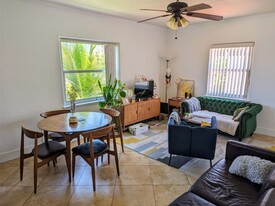 2880 Pine Tree Dr, Unit 4 Apartments