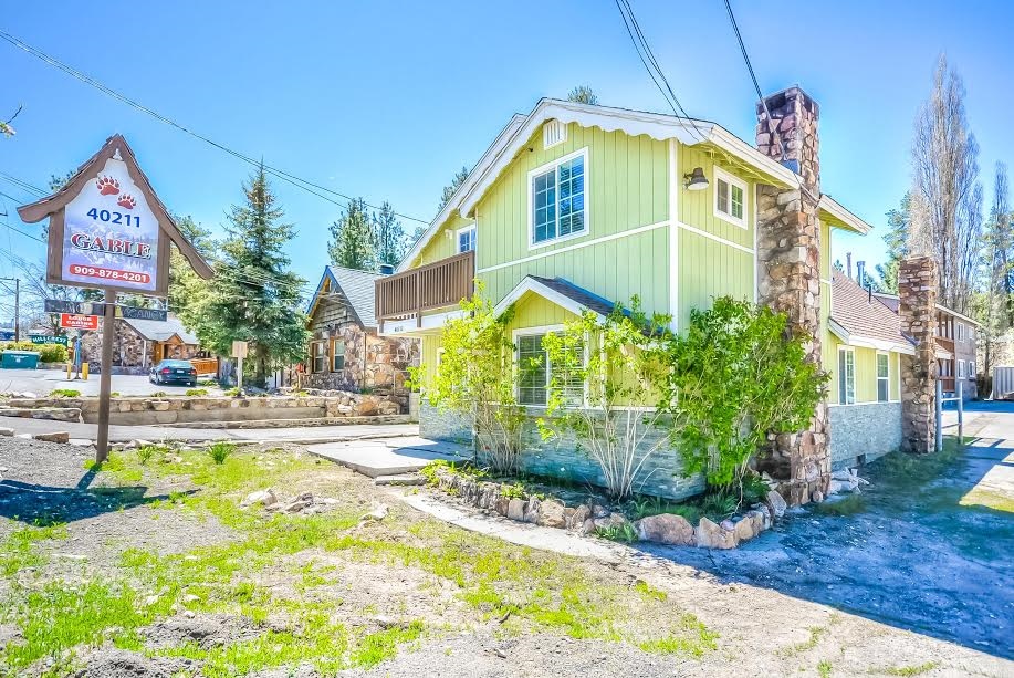 Gable Apartments in Big Bear Lake, CA - Building Photo