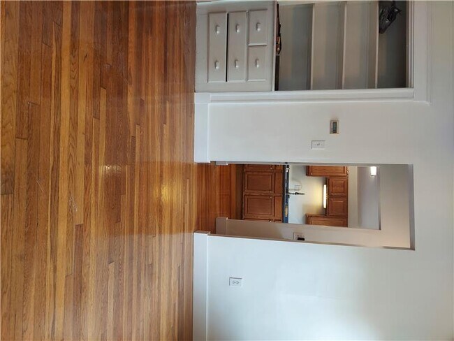 property at 4 Gordon St