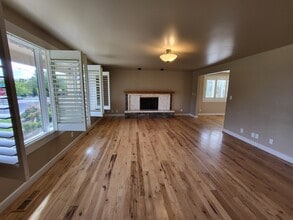 1905 Saint Marys Dr in Salt Lake City, UT - Building Photo - Building Photo