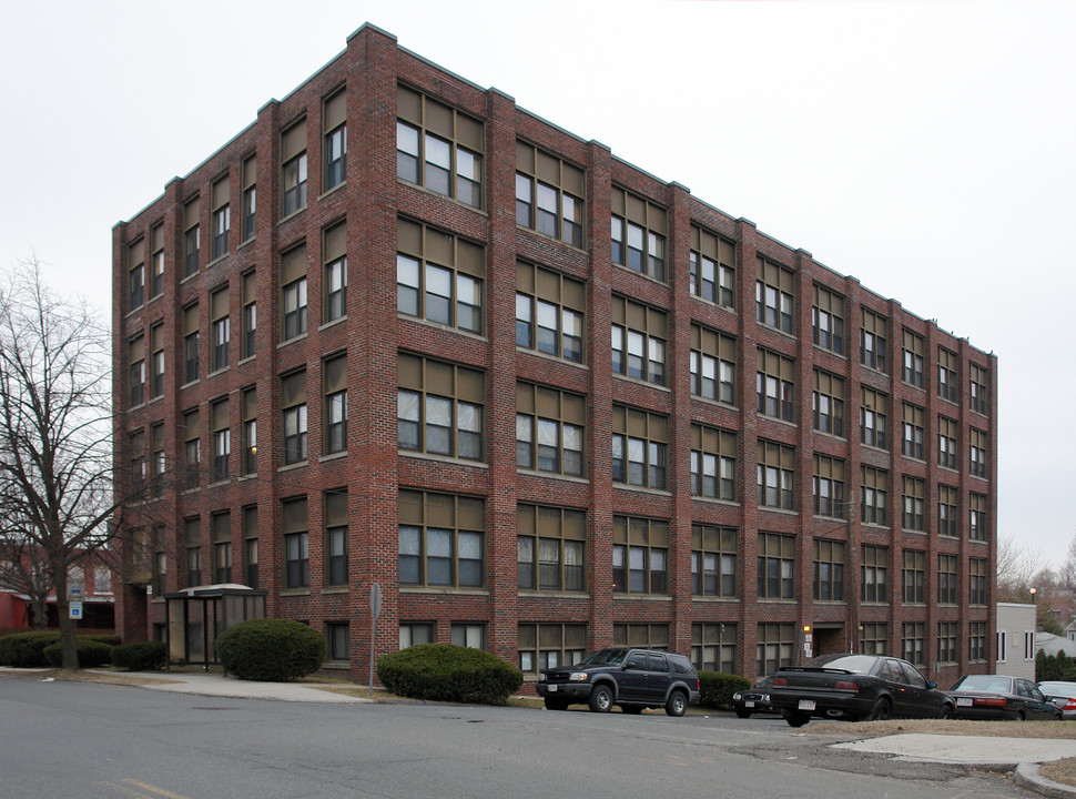 178 Sargeant St in Holyoke, MA - Building Photo