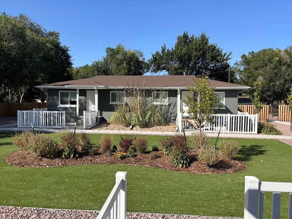 3428 N Cascade Ave in Colorado Springs, CO - Building Photo