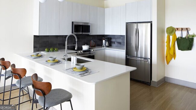 1055 Brady Ave NW-Unit -153 in Atlanta, GA - Building Photo - Building Photo