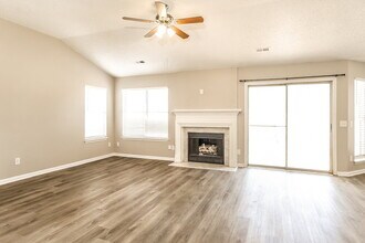 11016 Pale Hickory Ln in Charlotte, NC - Building Photo - Building Photo