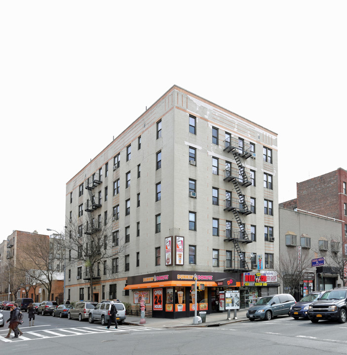 3500 Dekalb Ave in Bronx, NY - Building Photo