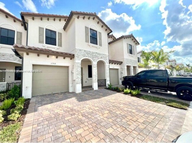 11928 SW 244 Ln in Princeton, FL - Building Photo - Building Photo