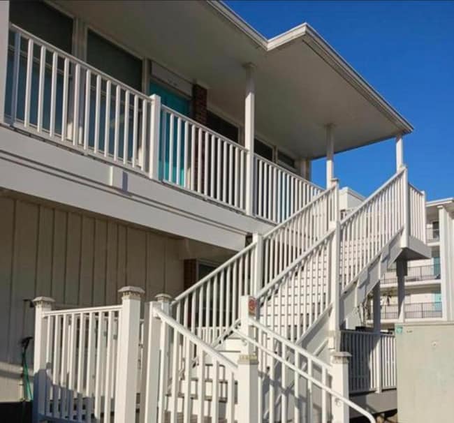 property at 7 45th St