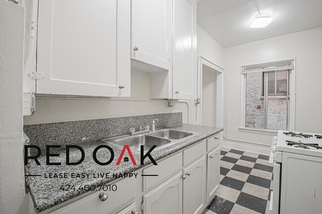 property at 427 S Grand View St