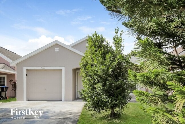 property at 5211 Aventura Blvd