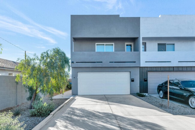 property at 2509 E Broadway Rd