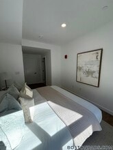 199 Gardner St in Boston, MA - Foto de edificio - Building Photo