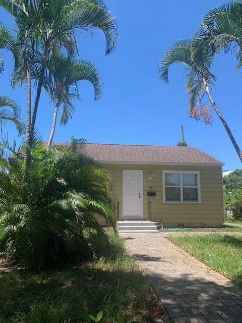 5901 Garden Ave in West Palm Beach, FL - Building Photo - Building Photo