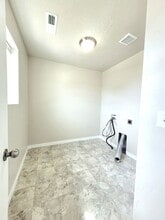 3427 South Cape Coral Avenue in Nampa, ID - Building Photo - Building Photo