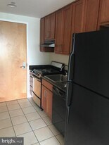 4203 Walnut St in Philadelphia, PA - Building Photo