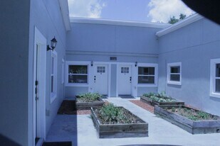 821 Mulberry St, Unit D in Maitland, FL - Building Photo