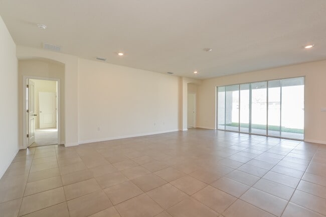 5877 SW 82nd Ln in Ocala, FL - Building Photo - Building Photo