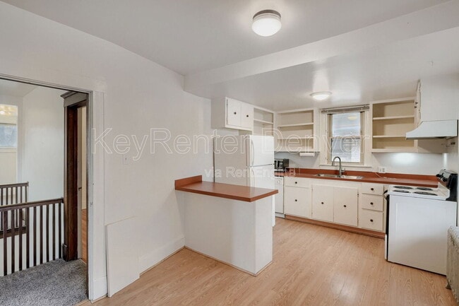 1275 Detroit St in Denver, CO - Building Photo - Building Photo