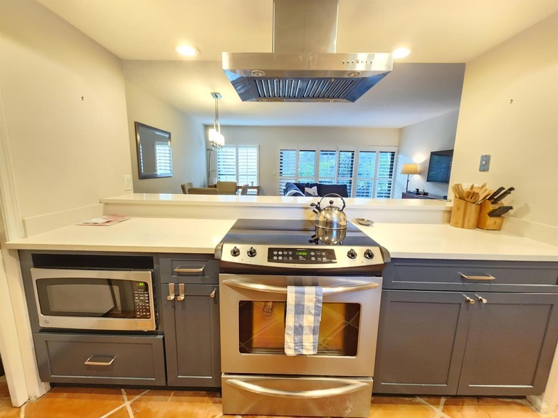 11863 Wimbledon Cir, Unit 417 in Wellington, FL - Foto de edificio