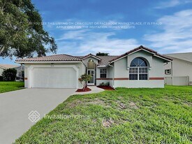 8574 Brian Blvd in Boynton Beach, FL - Building Photo