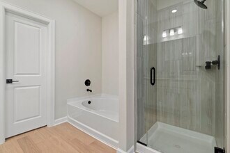 21550 Bluebonnet Bay Dr in Magnolia, TX - Building Photo - Building Photo