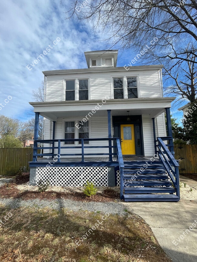 property at 2815 2nd Ave