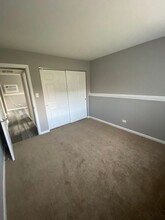 Carriage House Apartments LLC in Gurnee, IL - Building Photo - Building Photo