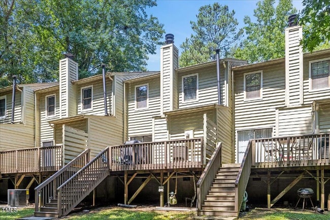 18 Willow Bridge Dr in Durham, NC - Building Photo - Building Photo