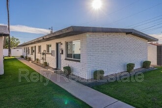 805 E Turney Ave in Phoenix, AZ - Building Photo - Building Photo