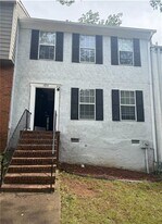 1654 Cedar Bluff Way in Marietta, GA - Building Photo