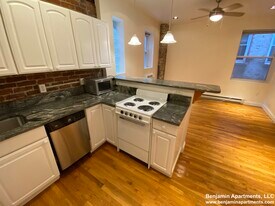91 Prince St, Unit 16 in Boston, MA - Building Photo