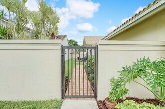 1740 NW 21st Ct in Delray Beach, FL - Building Photo - Building Photo