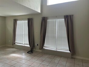 6501 Lost Cove in Austin, TX - Building Photo - Building Photo