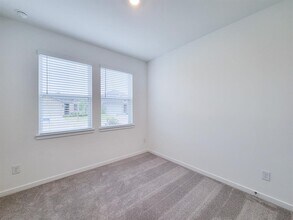 9742 Rialto Hts Dr in Cypress, TX - Building Photo - Building Photo