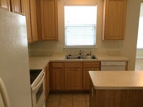 5103 Cragganmore Dr in McLeansville, NC - Building Photo - Building Photo