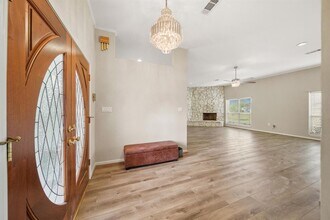 15502 Kitty Hawk Dr in Waller, TX - Building Photo - Building Photo