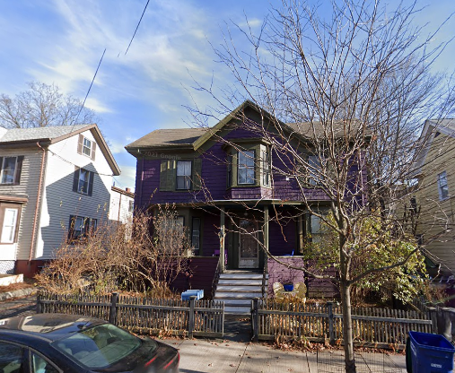 61 Putnam St, Unit 2 in Somerville, MA - Building Photo