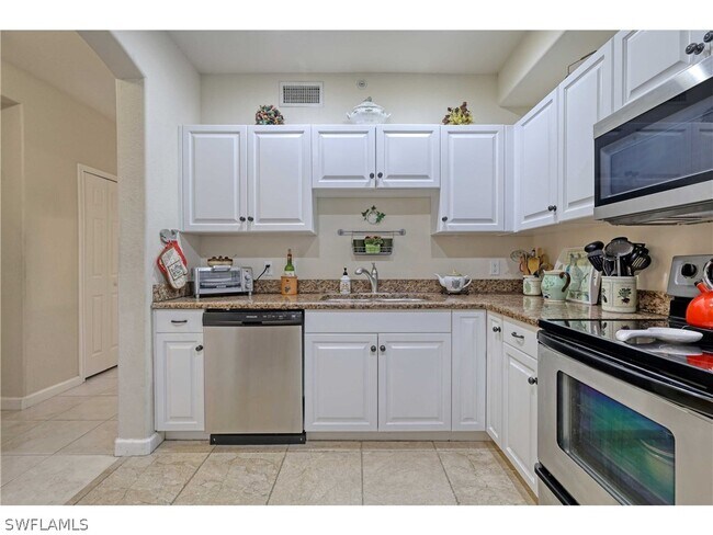 property at 13110 Bella Casa Cir