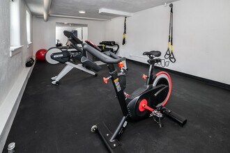 Sylvia Mae in Denver, CO - Foto de edificio - Building Photo